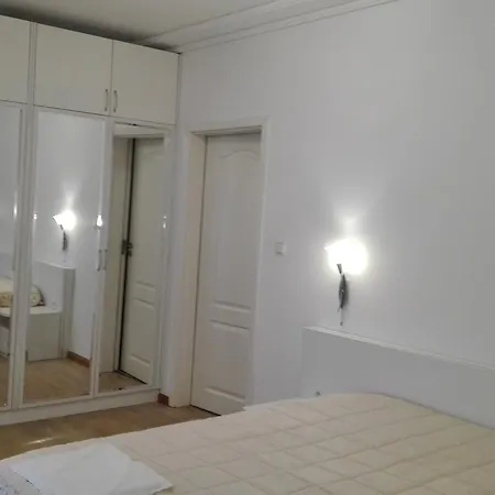 Апартаменты Royal Penthouse-210sq.m.